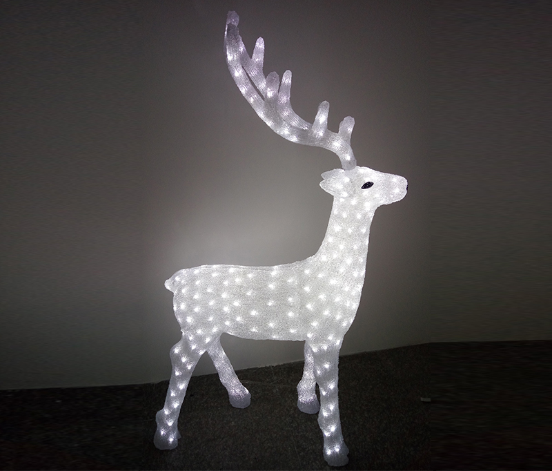 Acrylic deer