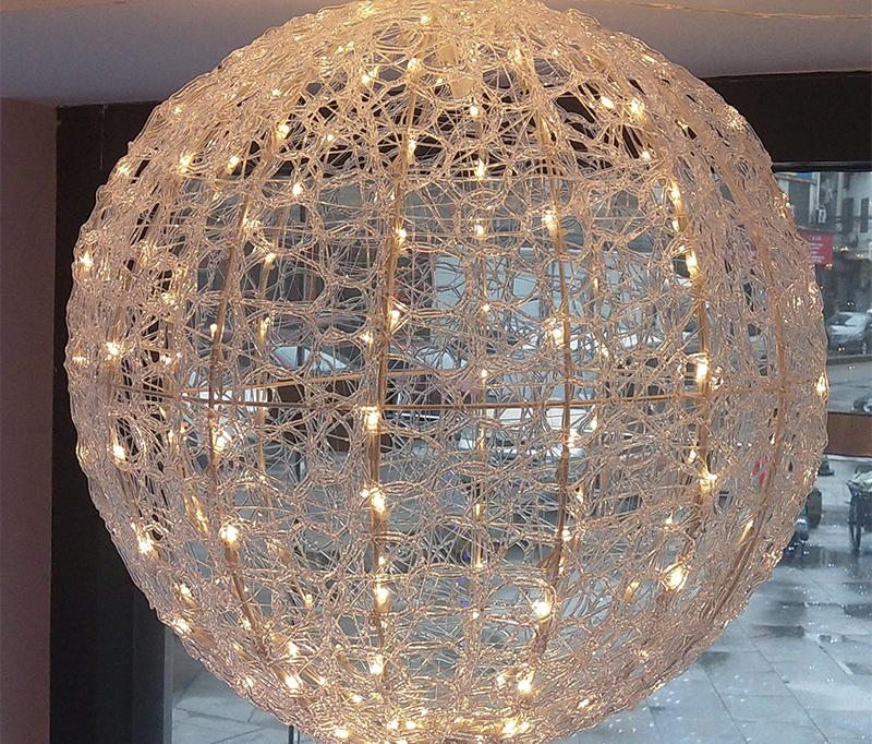 Acrylic around a filamentous ball